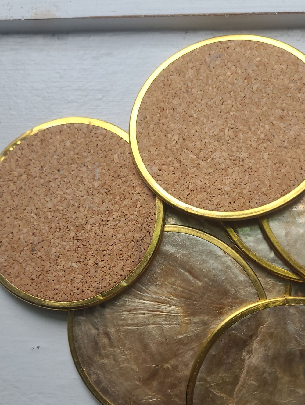Set Of 8 Capriz Shell Coasters - Picture 5 of 7